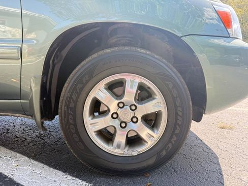 Used 2006 Toyota Highlander 4WD V6 w/ 3rd Row image 27