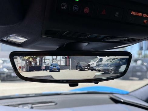 Used 2023 Chevrolet Corvette Z06 RWD image 21