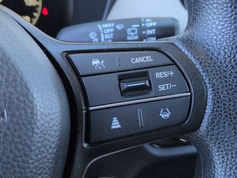 Certified 2024 Honda HR-V LX image 21