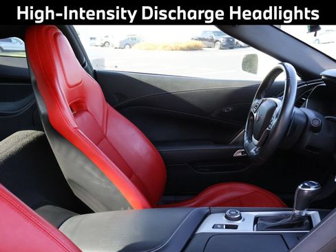 Used 2019 Chevrolet Corvette Stingray Coupe w/ 1LT RWD image 11