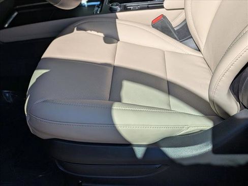 New 2026 Lincoln Corsair Premiere image 4