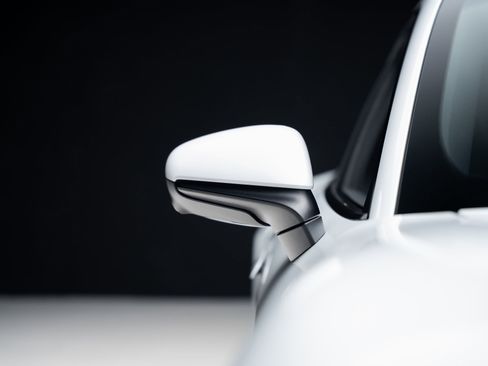 Used 2023 Porsche Taycan w/ Premium Package image 11