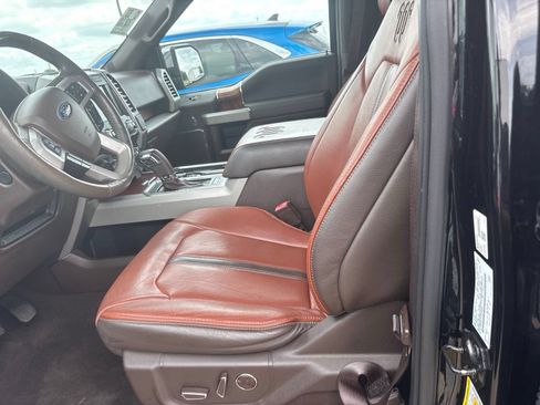 Used 2018 Ford F150 King Ranch w/ Equipment Group 601A Luxury AWD/4WD image 6