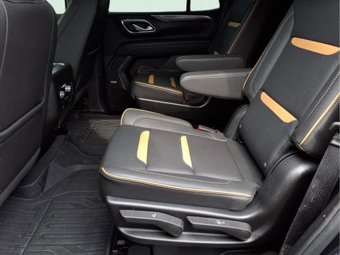Used 2024 GMC Yukon AT4 w/ Technology Package image 22