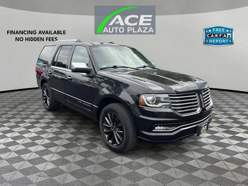 Used 2015 Lincoln Navigator 4WD image 1