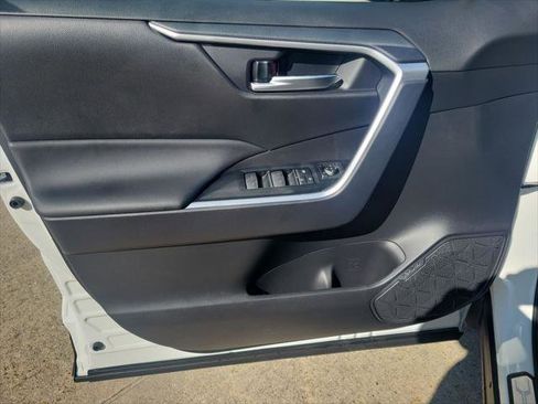 Certified 2025 Toyota RAV4 XLE image 11