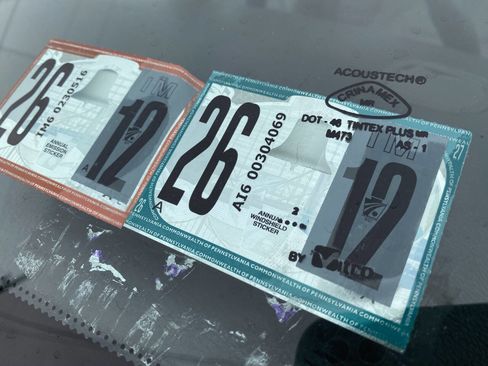 Used 2012 Ford Taurus SEL image 9