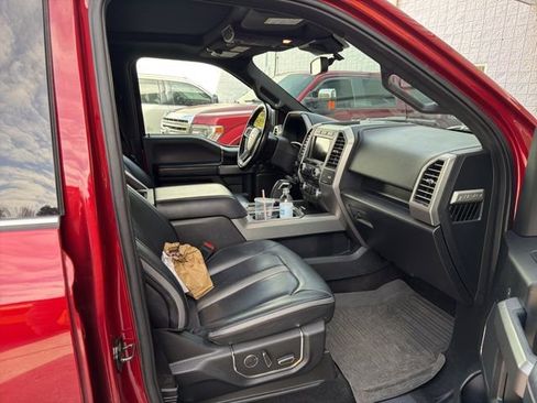 Used 2018 Ford F150 Platinum w/ Equipment Group 701A Luxury image 23