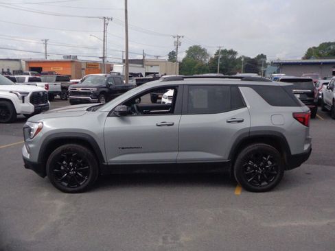Used 2026 GMC Terrain Elevation w/ Elevation Premium Package AWD/4WD image 5