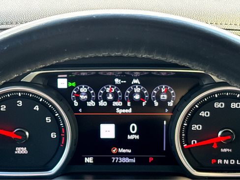 Used 2020 Chevrolet Silverado 1500 High Country w/ Technology Package image 5