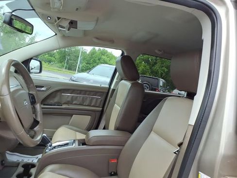 Used 2009 Dodge Journey R/T w/ Convenience Group II AWD/4WD image 17