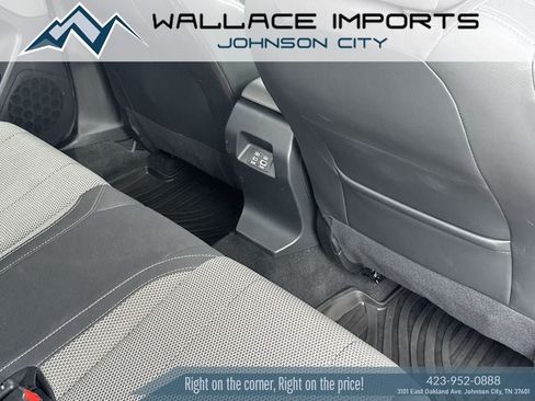 Certified 2024 Subaru Crosstrek 2.5i Premium AWD/4WD image 31