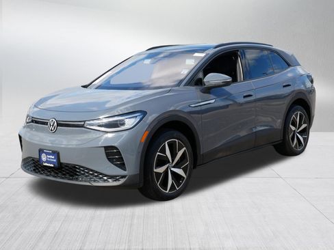 Used 2023 Volkswagen ID.4 Pro S AWD/4WD image 3