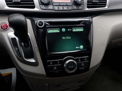 Used 2016 Honda Odyssey SE image 27
