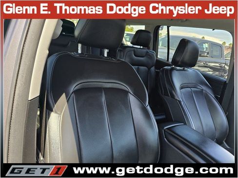 Certified 2023 Jeep Grand Cherokee L Limited w/ Luxury Tech Group II AWD/4WD image 38