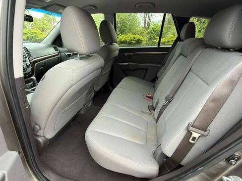Used 2012 Hyundai Santa Fe GLS AWD/4WD image 18