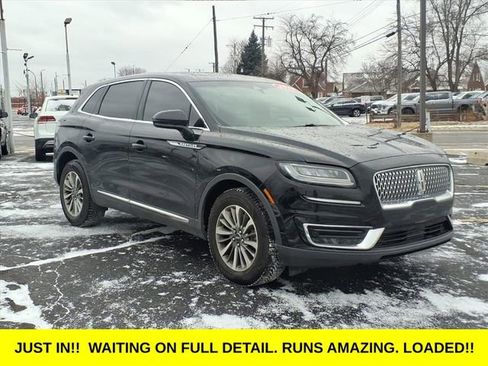 Used 2019 Lincoln Nautilus Select image 3
