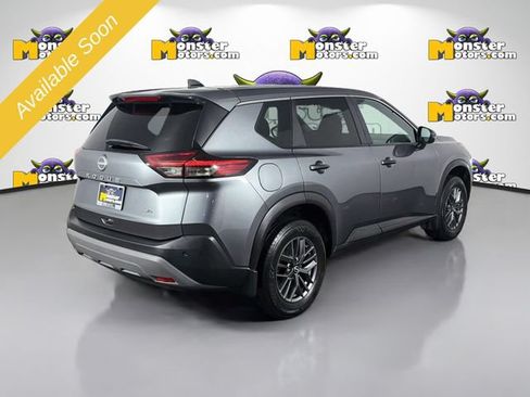 Used 2023 Nissan Rogue S AWD/4WD image 5