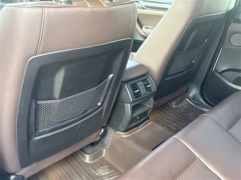 Used 2017 BMW X3 xDrive28i image 15