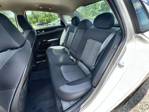 New 2026 Kia K5 LXS FWD image 21