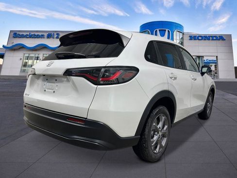 New 2027 Honda HR-V LX image 5
