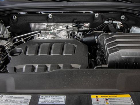 New 2026 Volkswagen Atlas SE FWD image 10