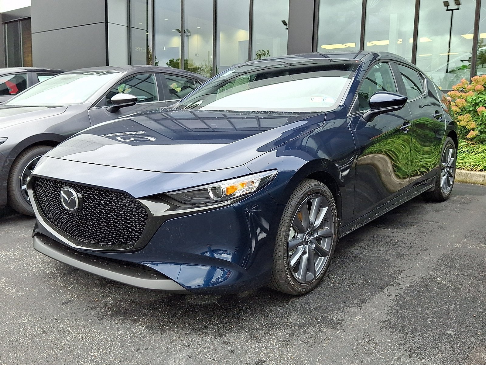 New 2026 MAZDA MAZDA3 s FWD image 3