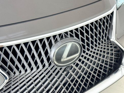 Used 2018 Lexus LS 500 AWD w/ Luxury Package image 37