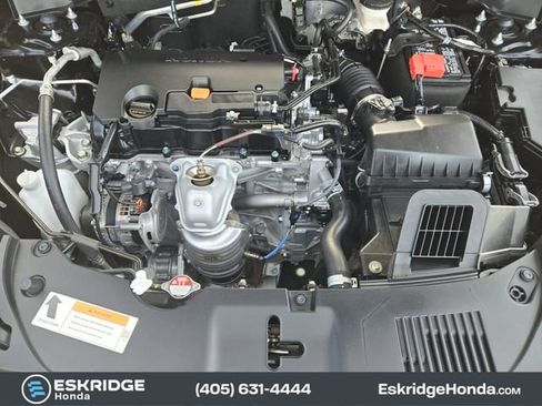 Used 2025 Honda HR-V LX image 31