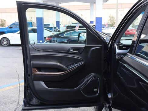 Used 2018 Chevrolet Tahoe LT RWD image 8