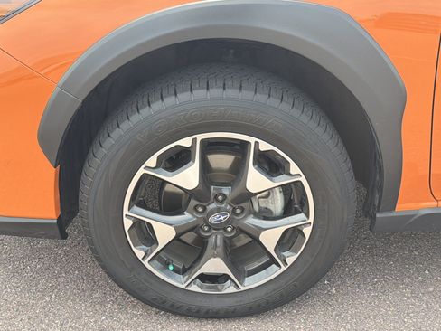 Used 2020 Subaru Crosstrek 2.0i AWD/4WD image 15