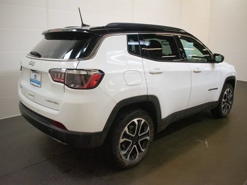 Used 2023 Jeep Compass Limited AWD/4WD image 4
