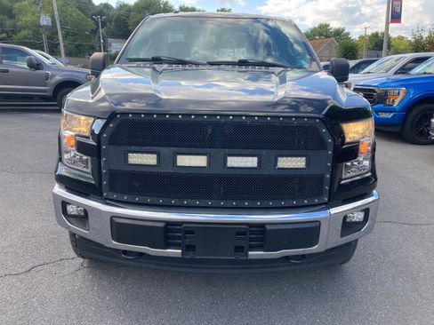 Used 2017 Ford F150 XL w/ Equipment Group 101A Mid AWD/4WD image 3