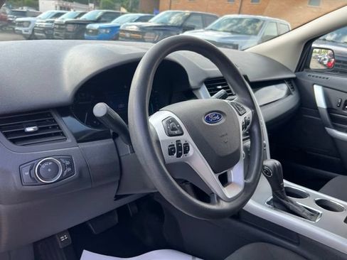 Used 2013 Ford Edge SE FWD image 7