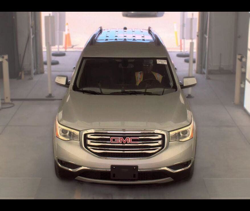 Used 2019 GMC Acadia SLT FWD image 8