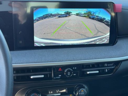 New 2026 Nissan Kicks SV image 25