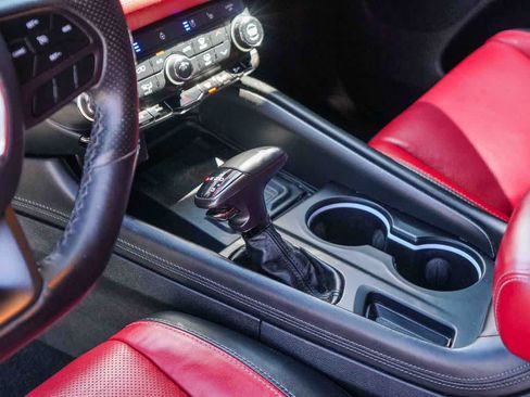 Certified 2022 Dodge Durango R/T w/ Tow 'N Go Package AWD/4WD image 18