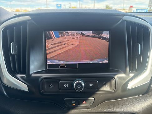 Certified 2024 GMC Terrain SLE image 38