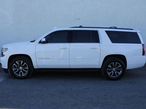 Used 2018 Chevrolet Suburban LS w/ All-Season Package image 4