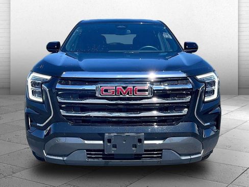Used 2025 GMC Terrain Elevation AWD/4WD image 2