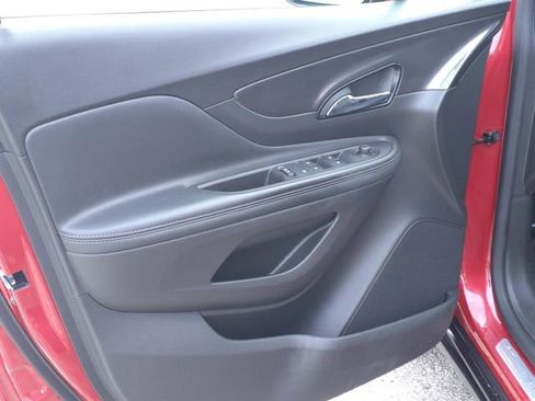 Used 2020 Buick Encore Preferred w/ Safety Package image 7