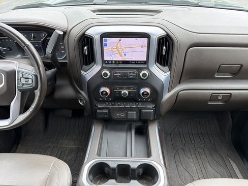 Used 2020 GMC Sierra 1500 SLT w/ SLT Premium Package AWD/4WD image 17