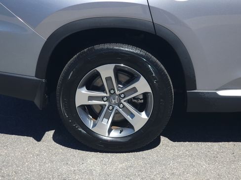 Certified 2025 Honda Pilot EX-L image 11