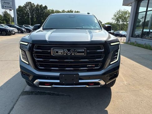 Used 2026 GMC Yukon AT4 Ultimate AWD/4WD image 14