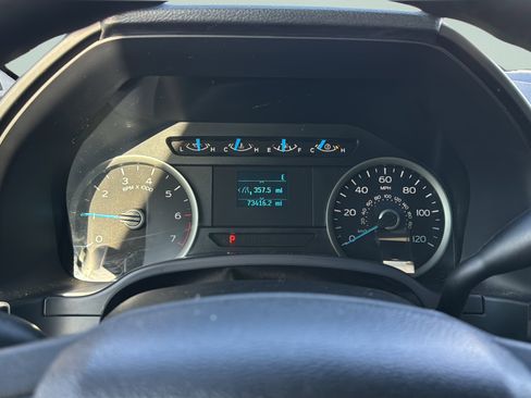 Used 2017 Ford F150 XLT AWD/4WD image 13