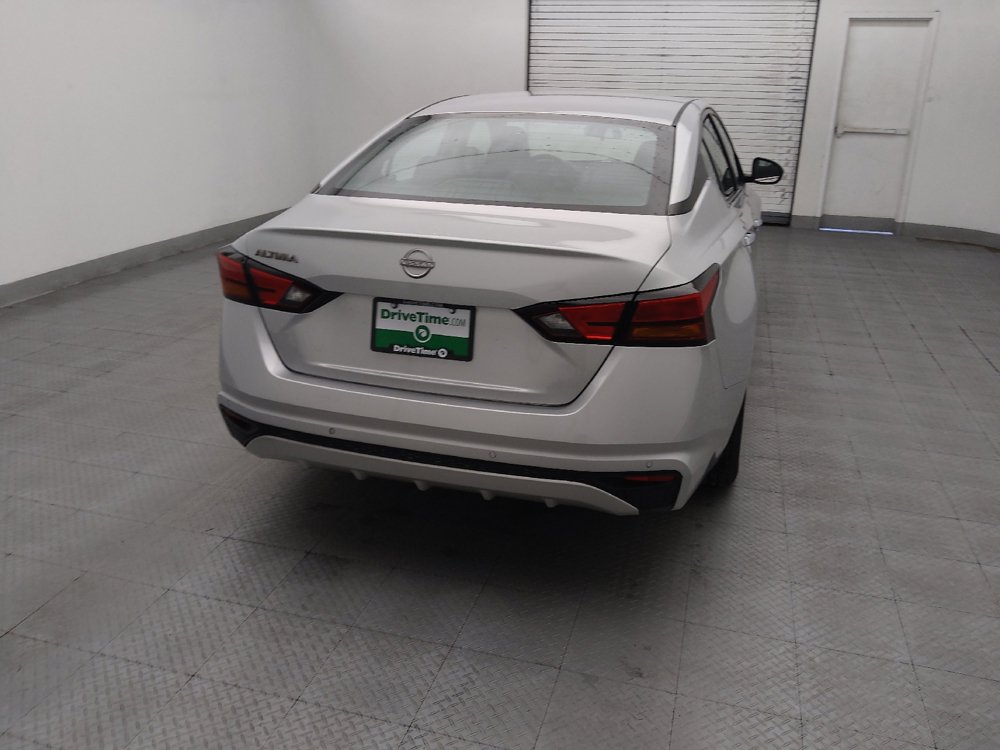 Used 2023 Nissan Altima 2.5 S FWD image 7