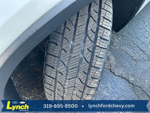 Used 2018 Chevrolet Traverse RS image 32