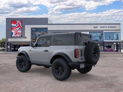 New 2026 Ford Bronco Badlands AWD/4WD image 4