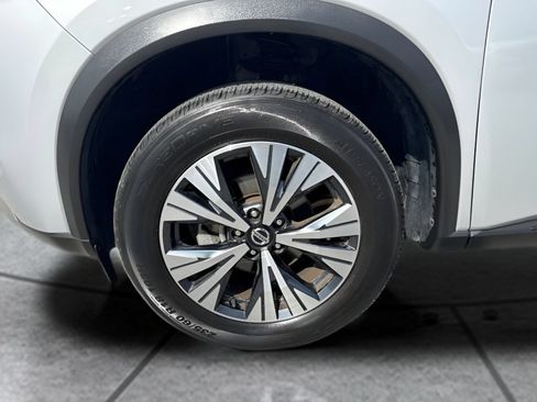 Used 2021 Nissan Rogue SV FWD image 20