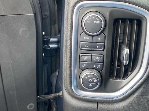 Used 2021 Chevrolet Silverado 1500 LT Trail Boss w/ Convenience Package II AWD/4WD image 21